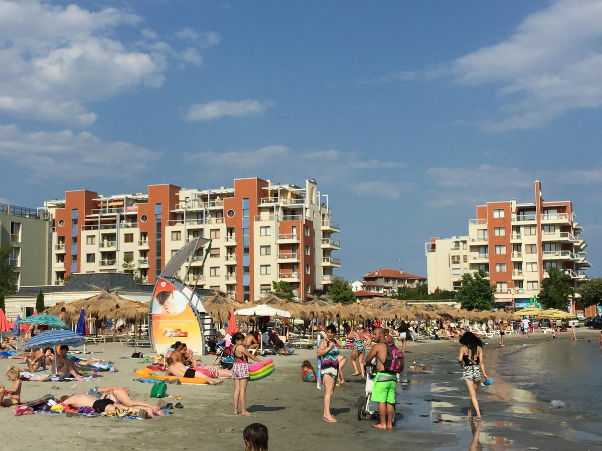 Apartments Helios Pomorie Luaran gambar