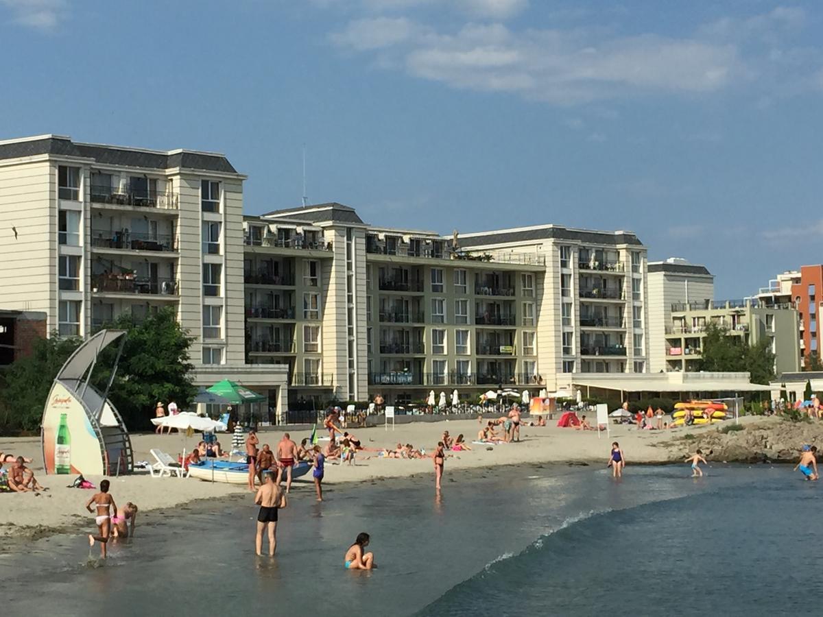 Apartments Helios Pomorie Luaran gambar